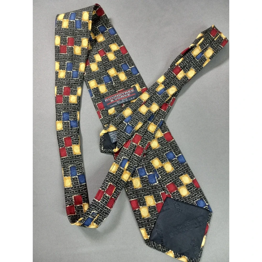 Roundtree & Yorke Mens Silk‎ Tie Geometric Square Pattern Red Blue Gold Black